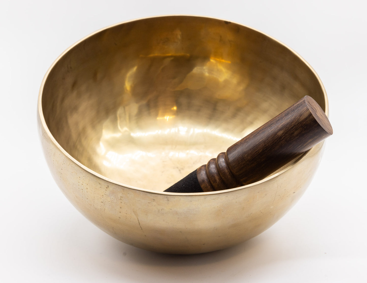 Handcrafted Singing Bowl – 24cm | 1