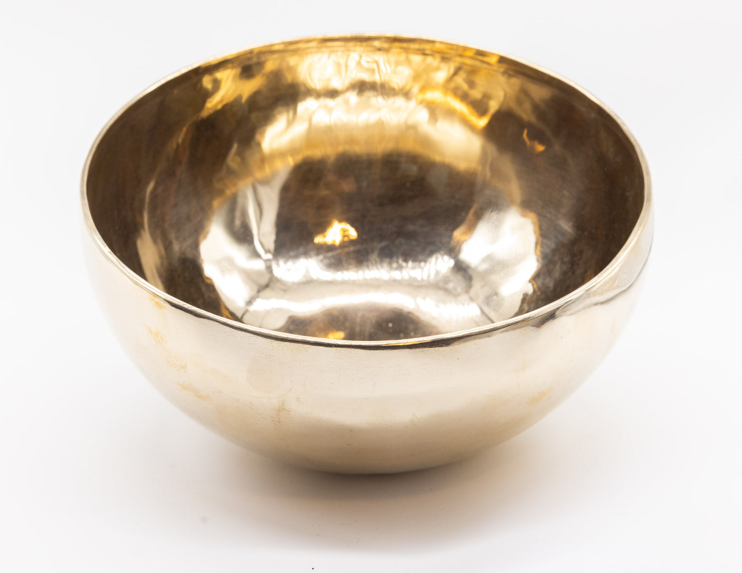 Handcrafted Singing Bowl – 23cm | 4