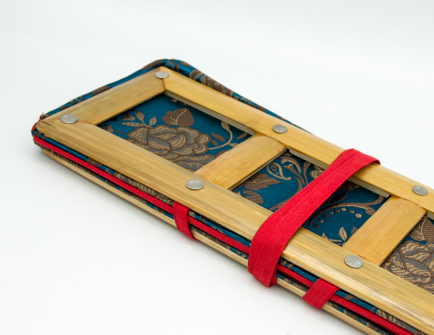 Bamboo Pecha Support