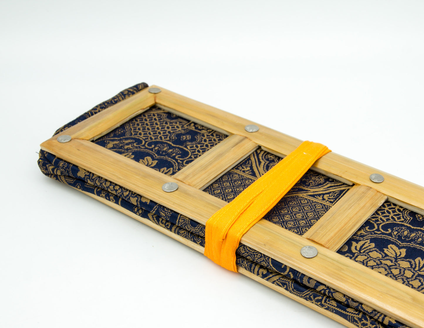 Bamboo Pecha Support