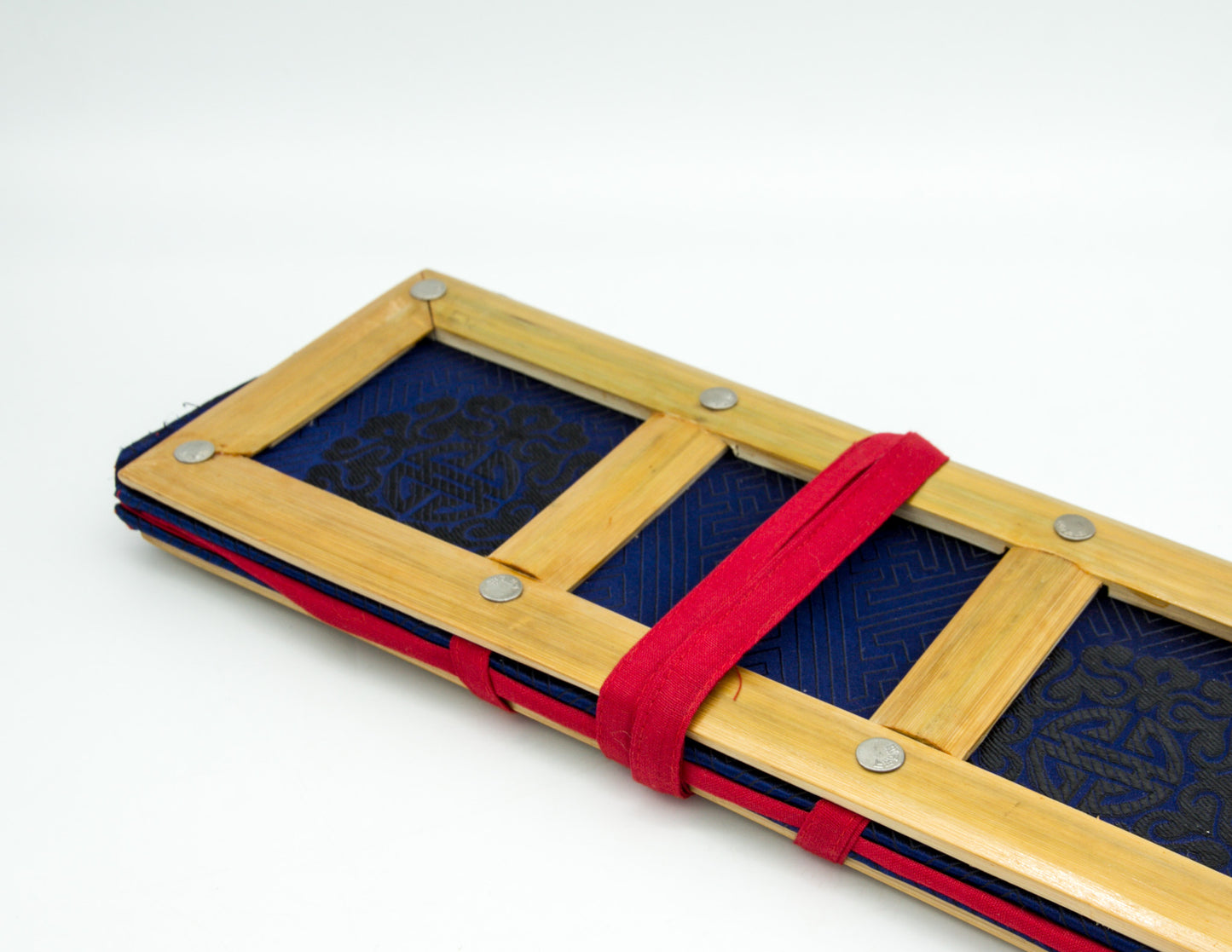 Bamboo Pecha Support