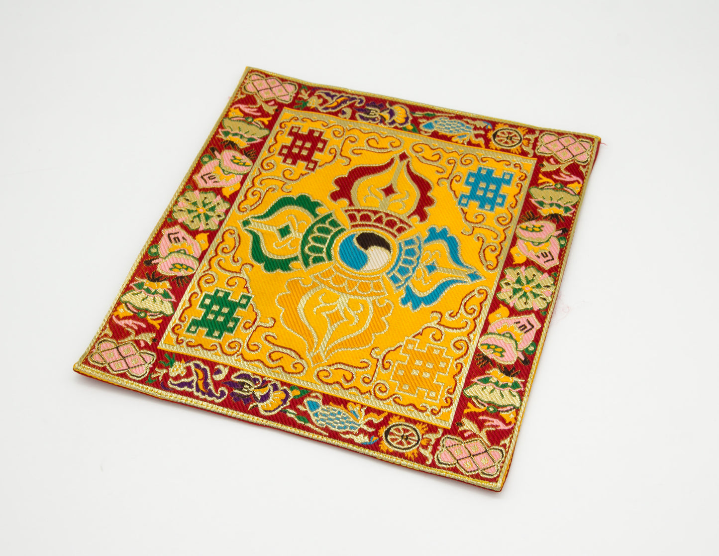 Square Brocade Cloth / Bell & Dorje Mat