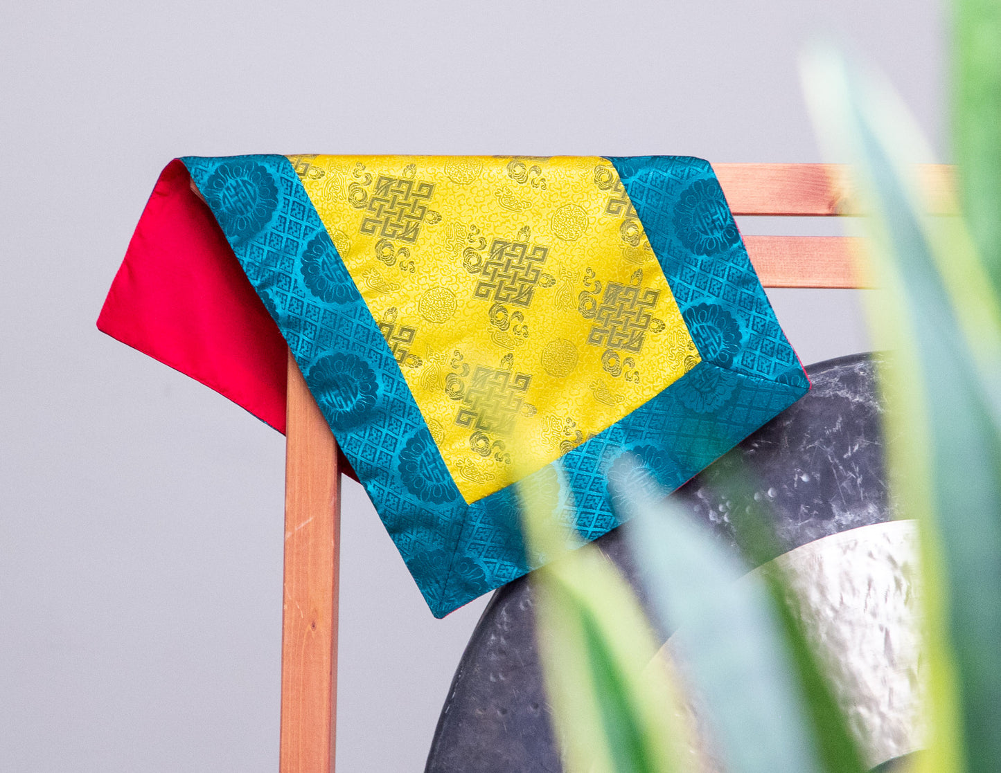 Rectangular Brocade Cloth – 38 x 65cm