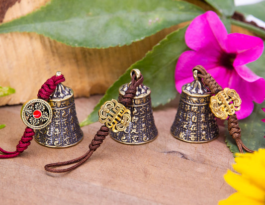 Herz Sutra Glocke Schlüsselanhänger