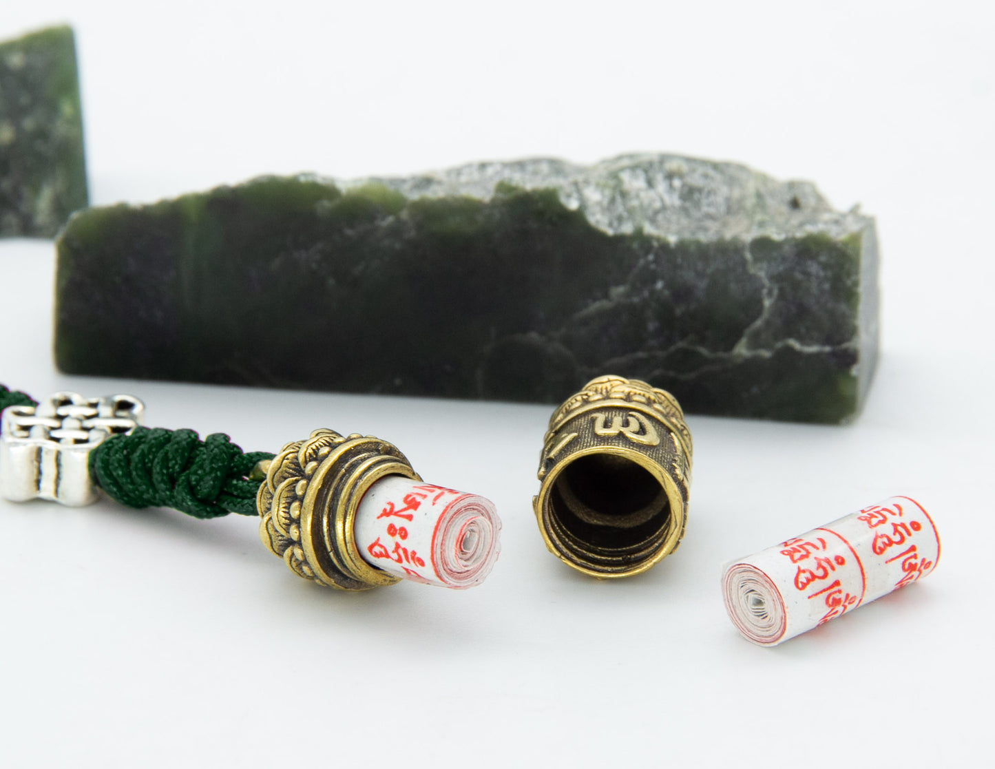 Mantra Roll with Green cord