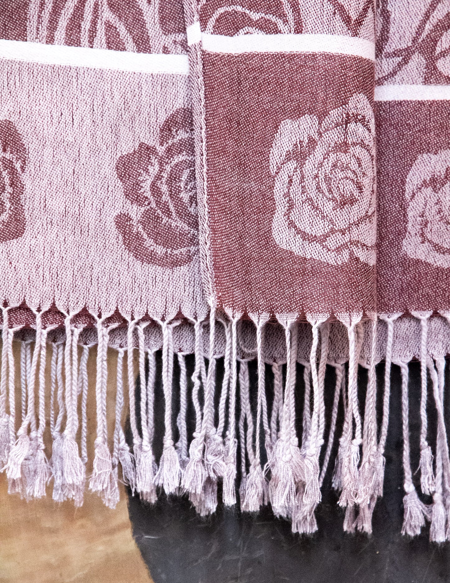 Reversible Rose Shawl
