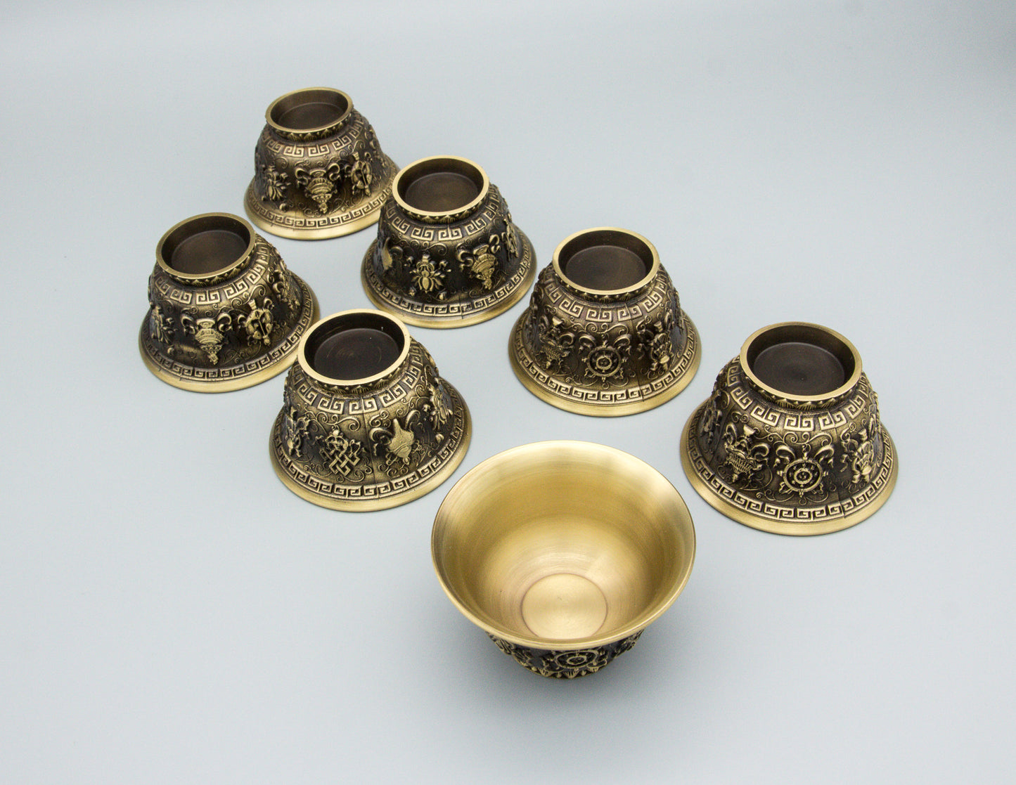 Juego de tazones de ofrenda de símbolos auspiciosos - 7 cm