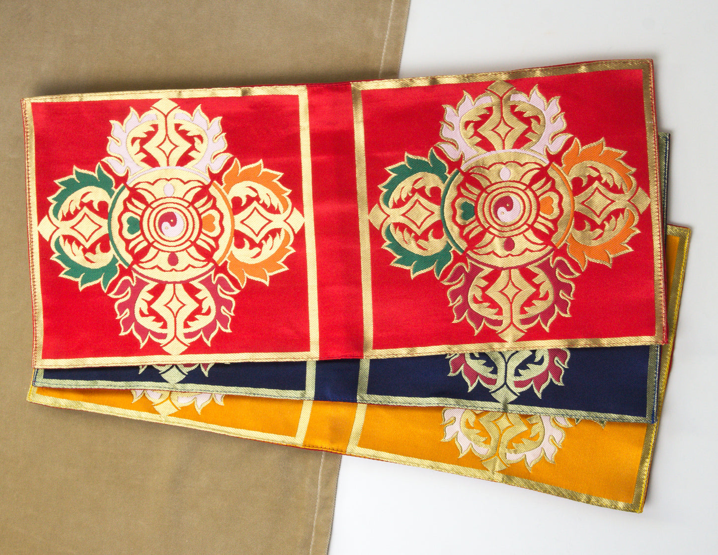 Small Brocade Cloth / Bell & Dorje Mat – Double Dorje