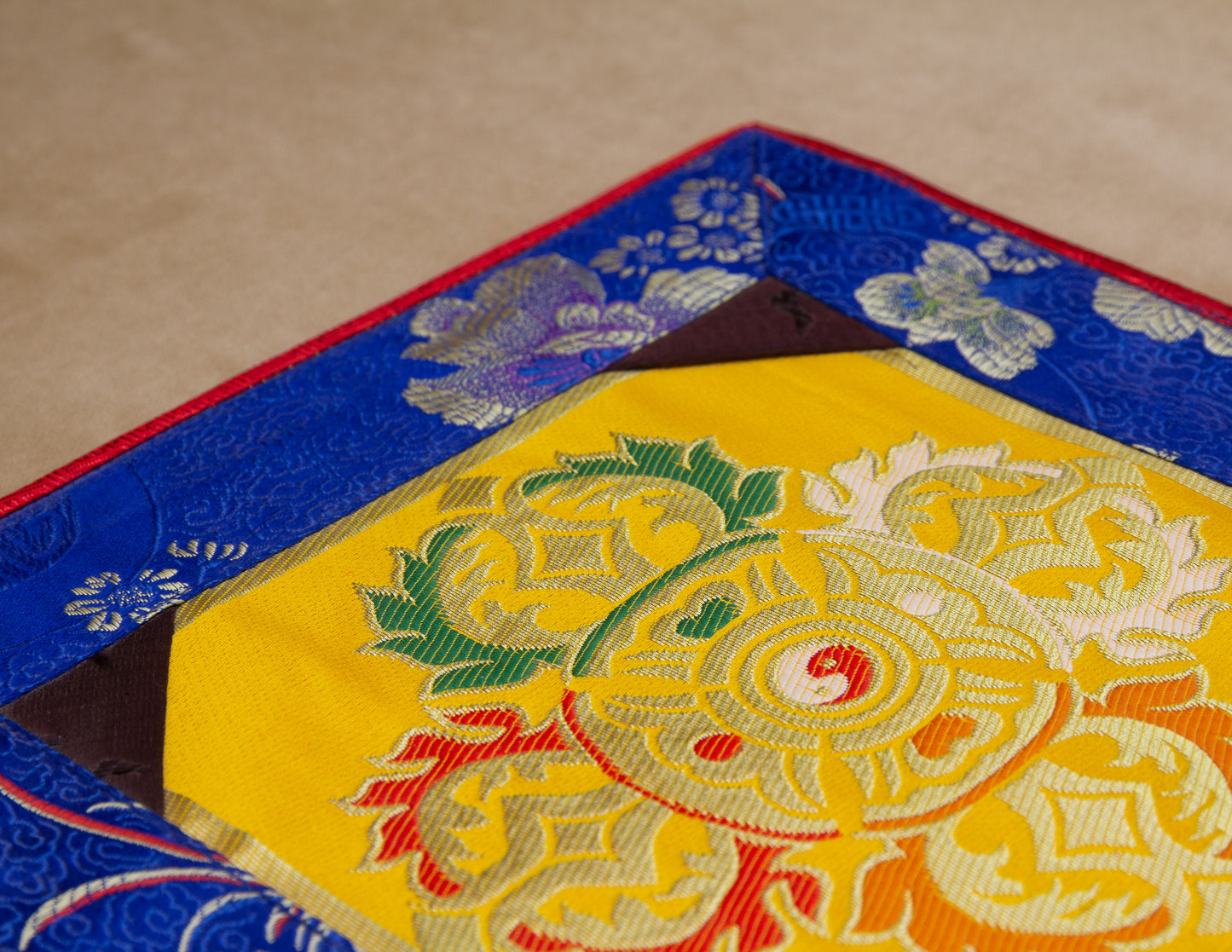 Square Brocade Cloth / Bell & Dorje Mat – Blue & Yellow