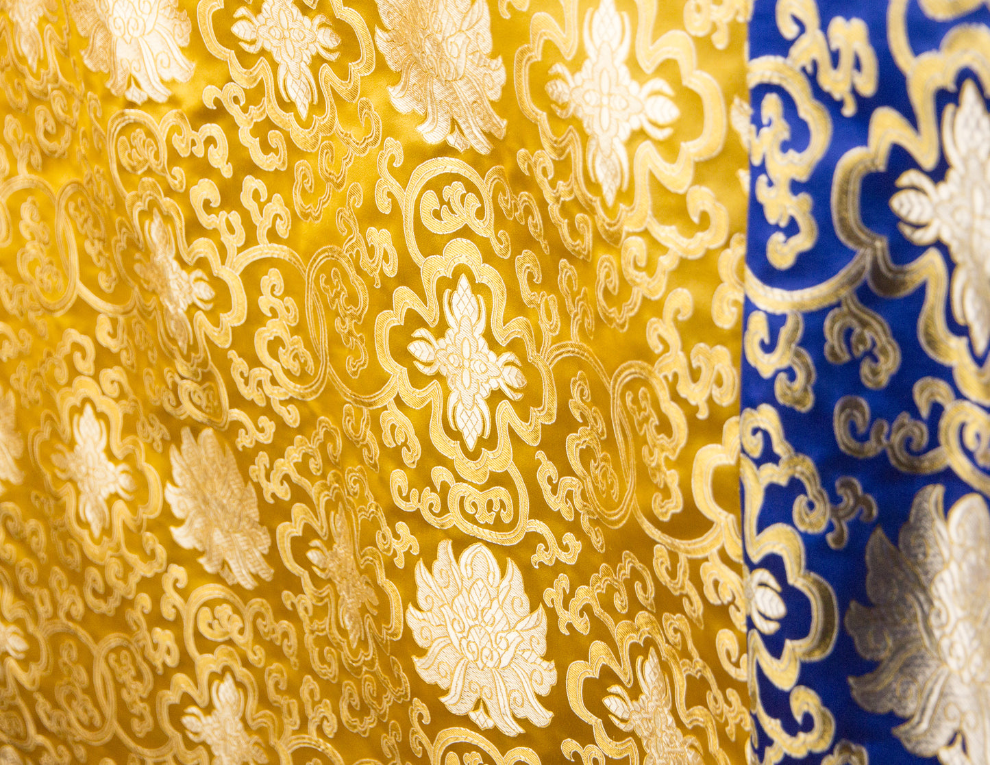Large Table Cloth – Blue & Yellow Brocade