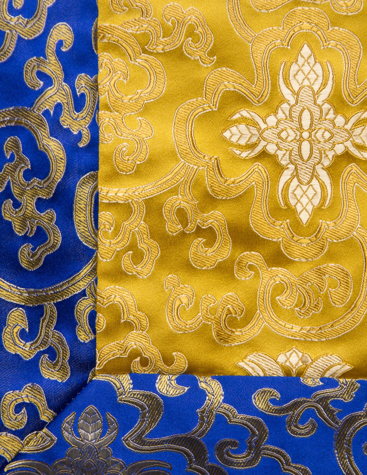 Quadratisches Brokattuch / Übungstischdecke – Blau & Gelb