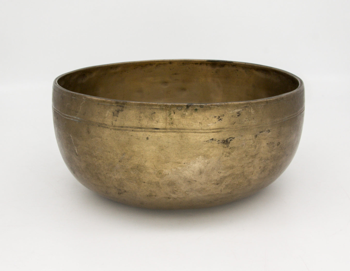 Cuenco tibetano artesanal – 14cm