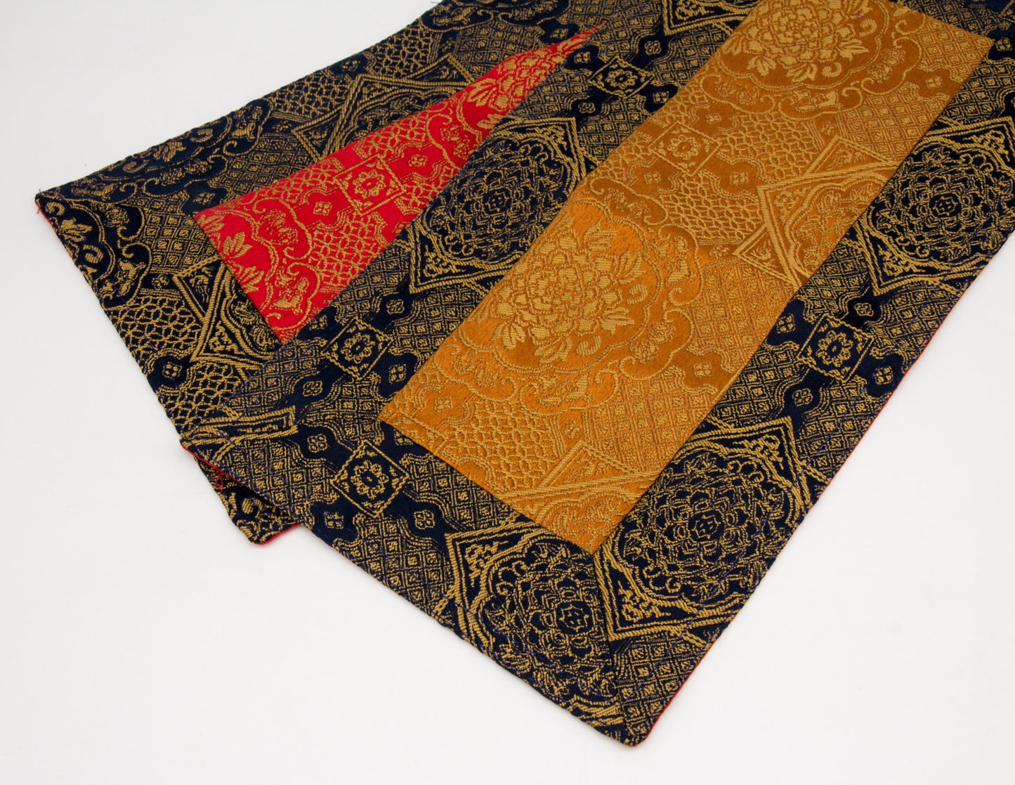 Mini Brocade Cloth / Bell & Dorje Mat