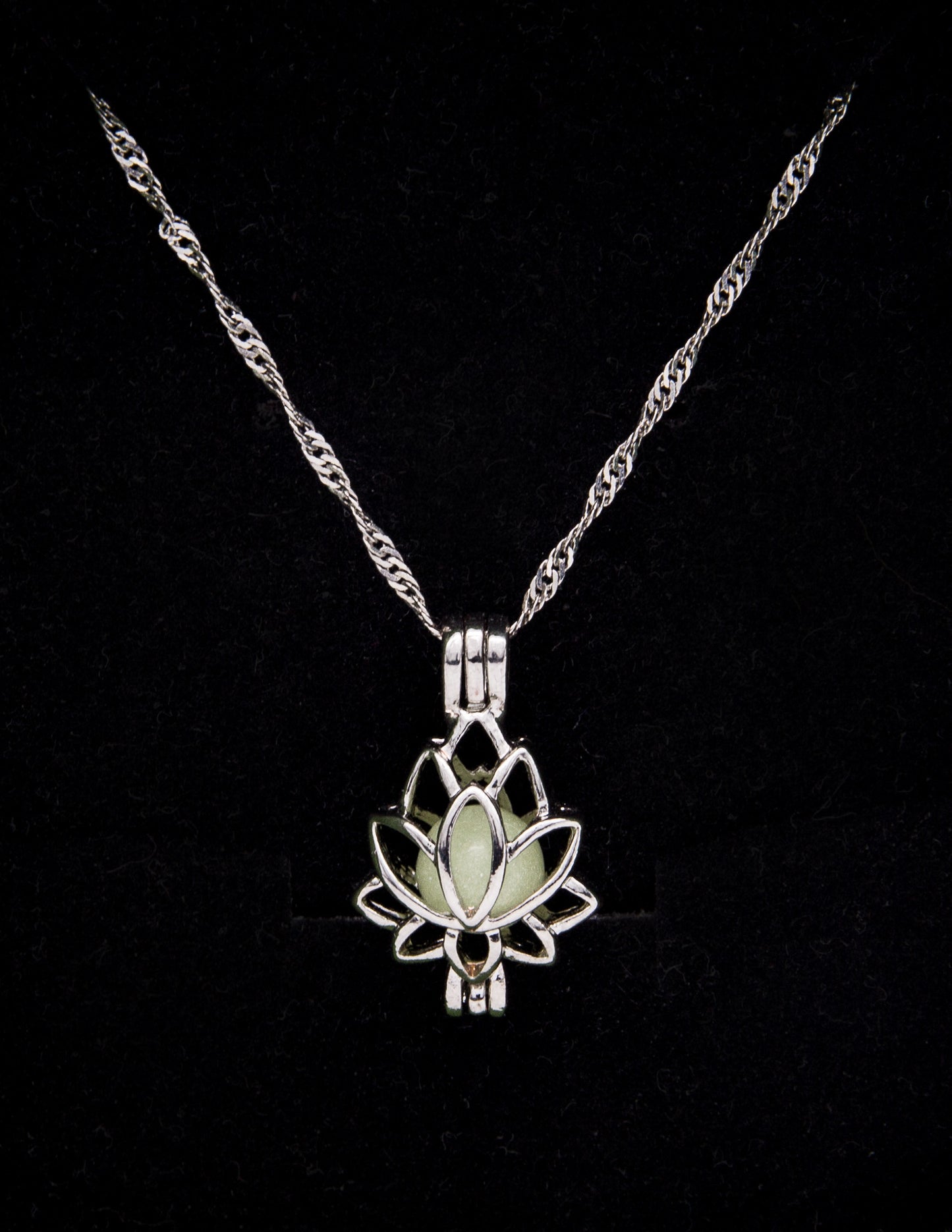 Lotus Necklace with Radiating Gemstone