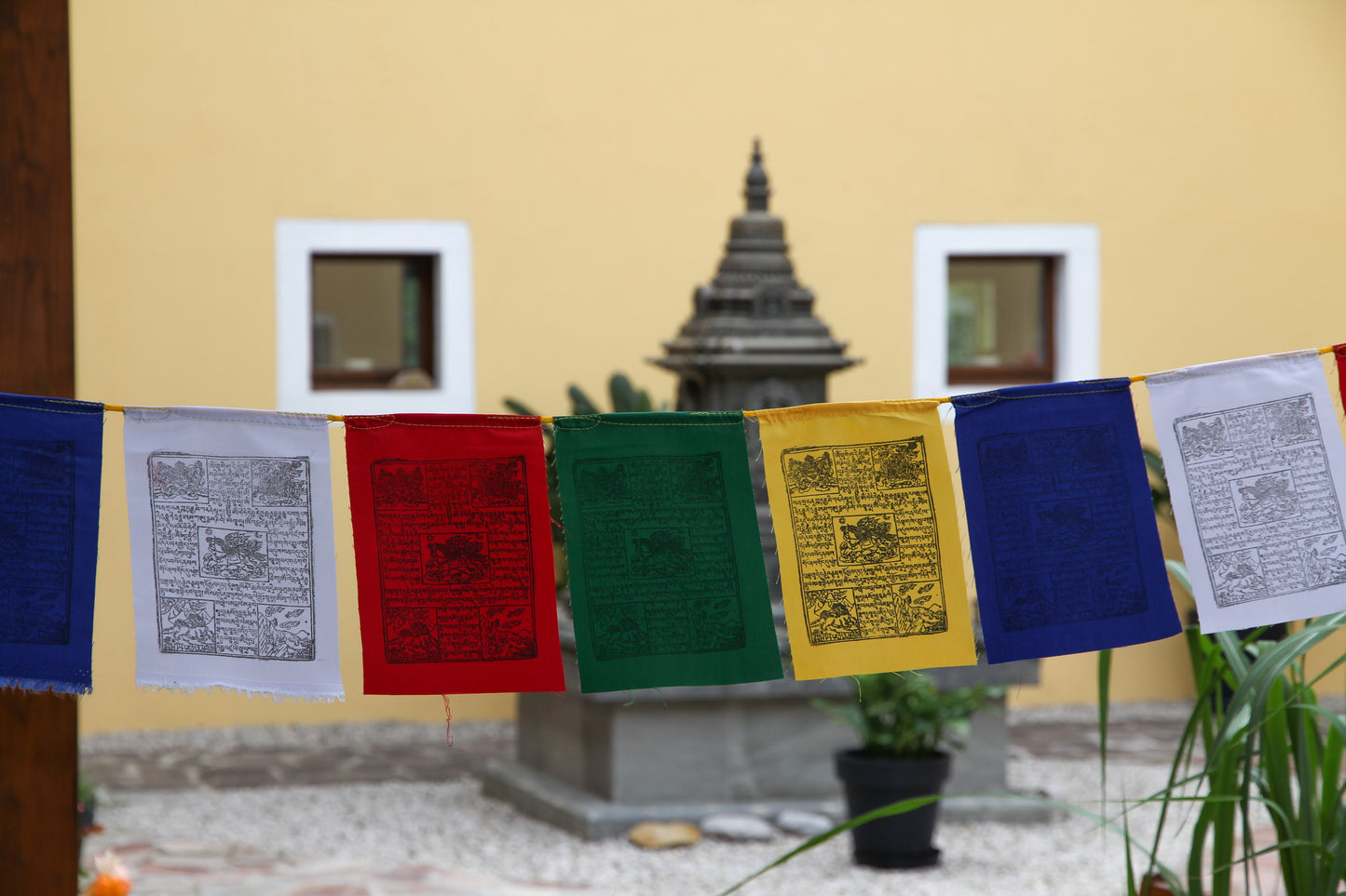 Victory Banner Prayer Flags, 15x20cm