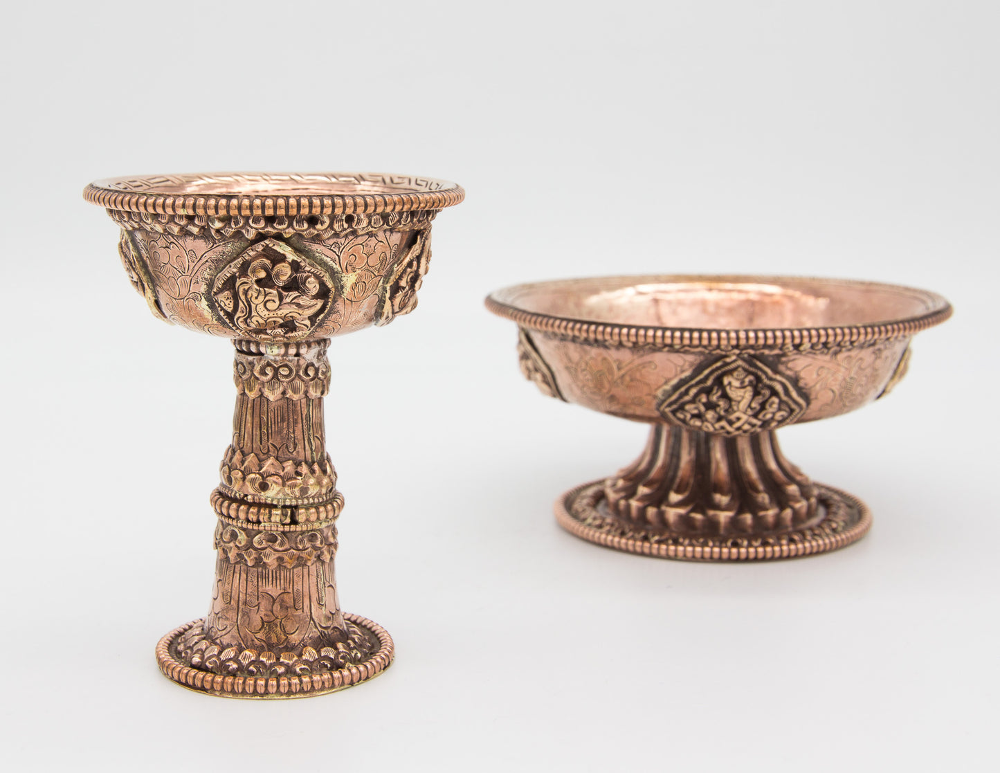 Conjunto Serkyem Grabado y Repujado, Cobre Pulido / Mediano
