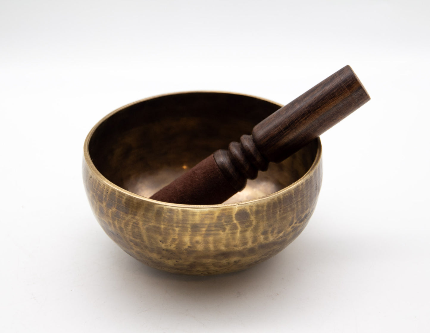 Handcrafted Singing Bowl – 13.5cm A tone