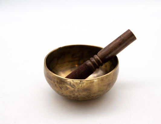 Handcrafted Singing Bowl – 10cm D tone