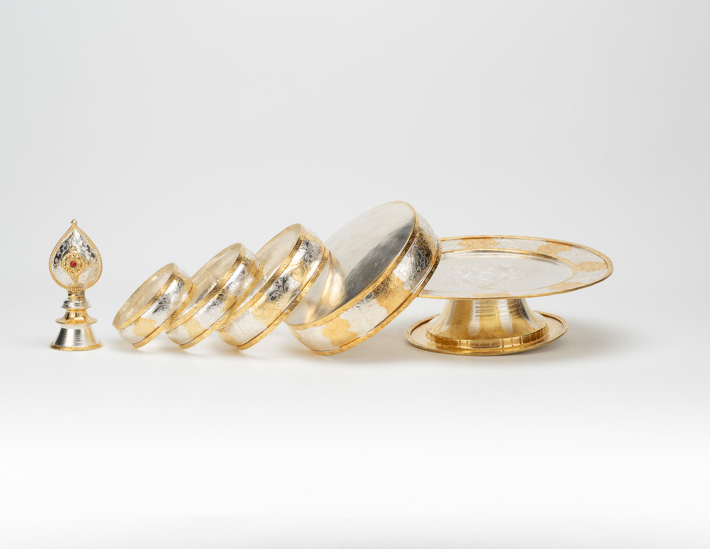 Handcrafted Gold & Silver Raised Mandala Set Extra Large