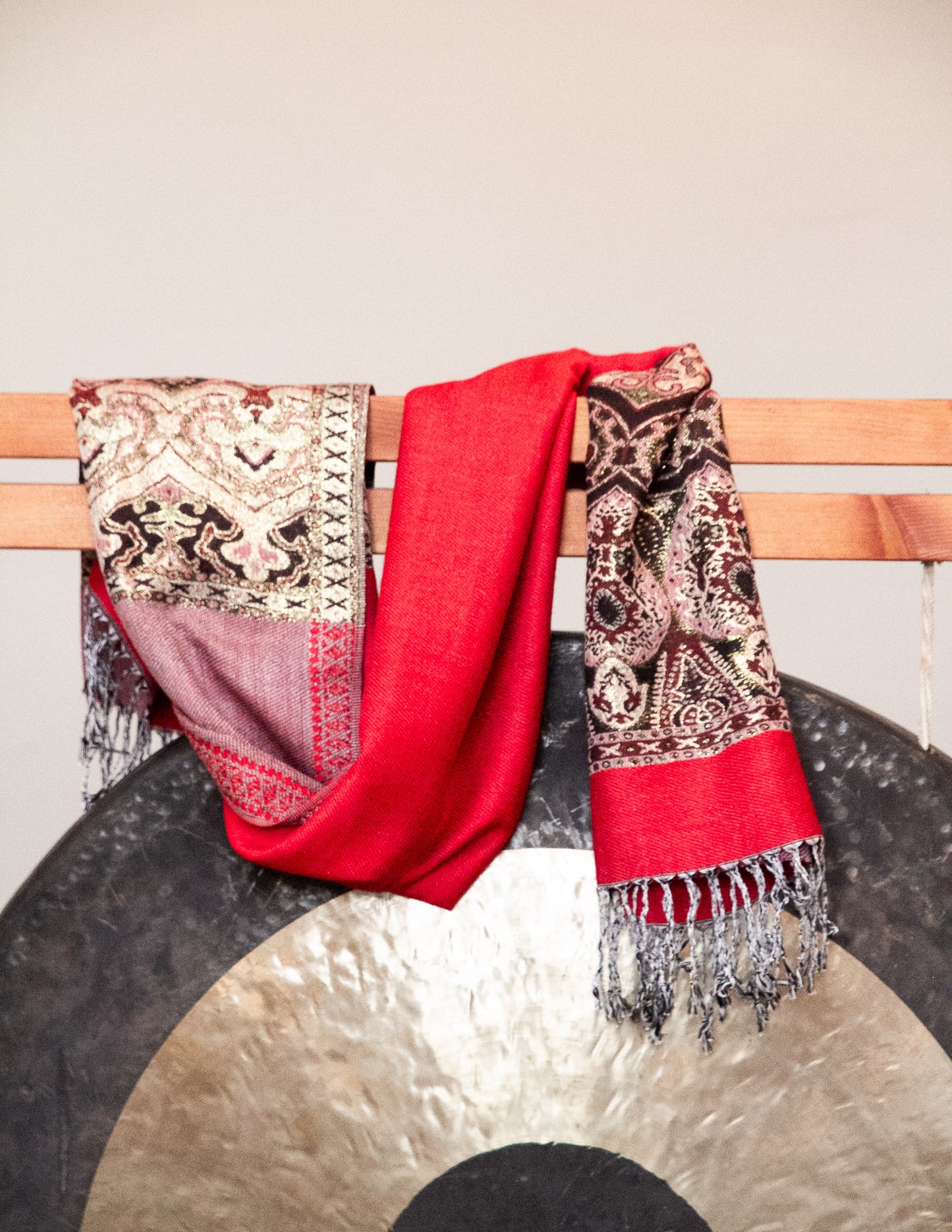 Schal im indischen Stil