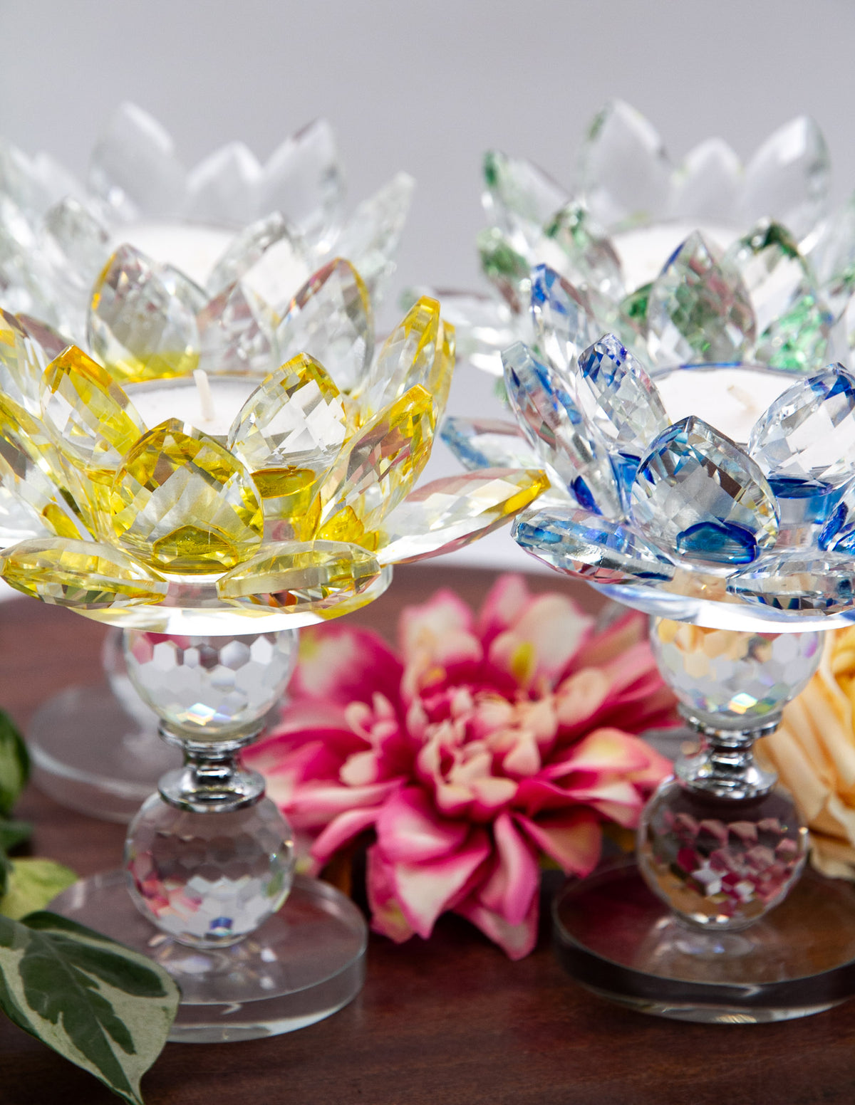 Kerzenhalter aus Kristallglas mit Sockel – Rinchen Shop