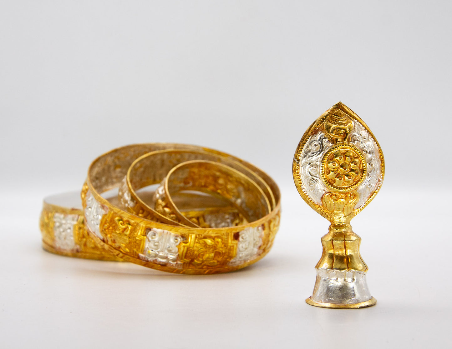Silver & Gold Embossed Mandala Set