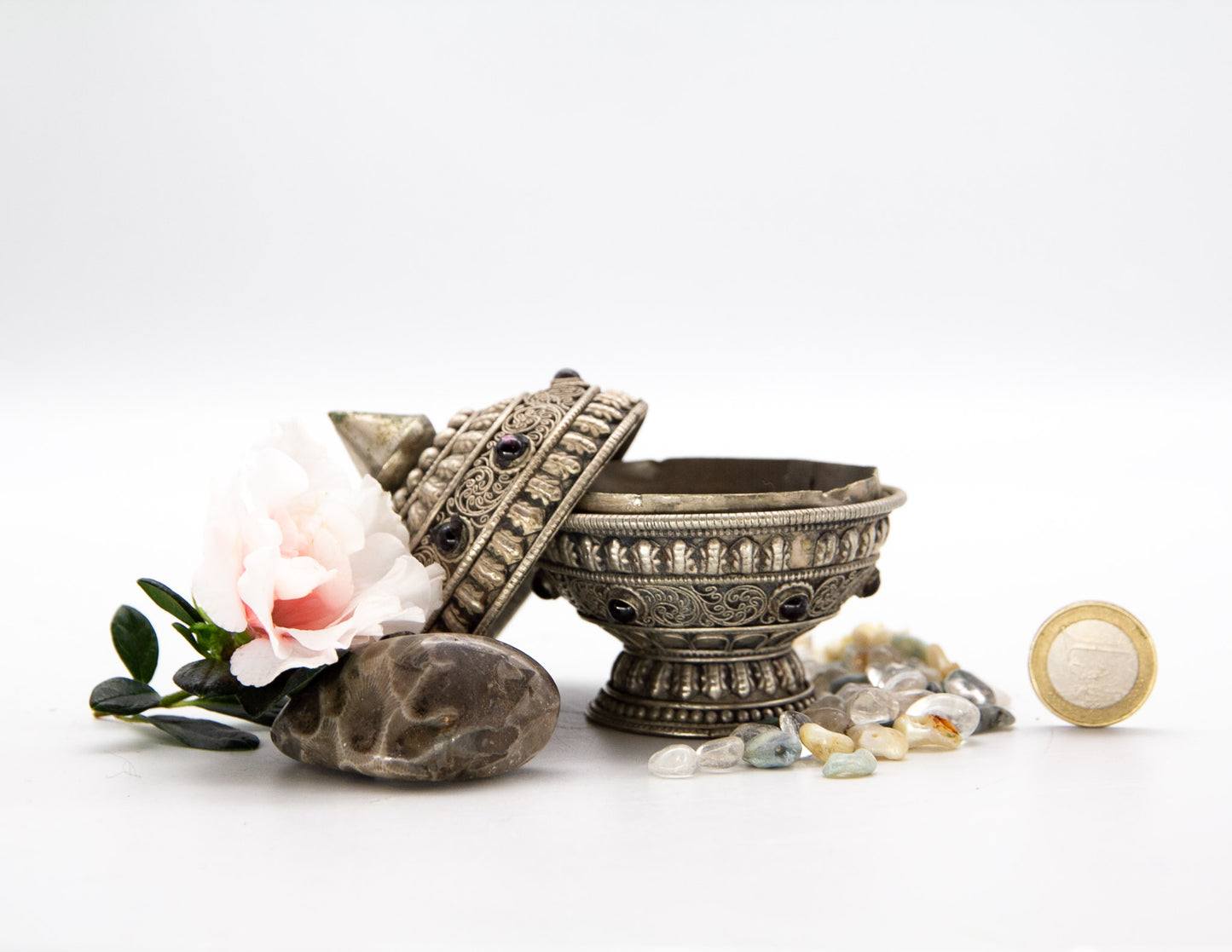 Silberner Reisbehälter