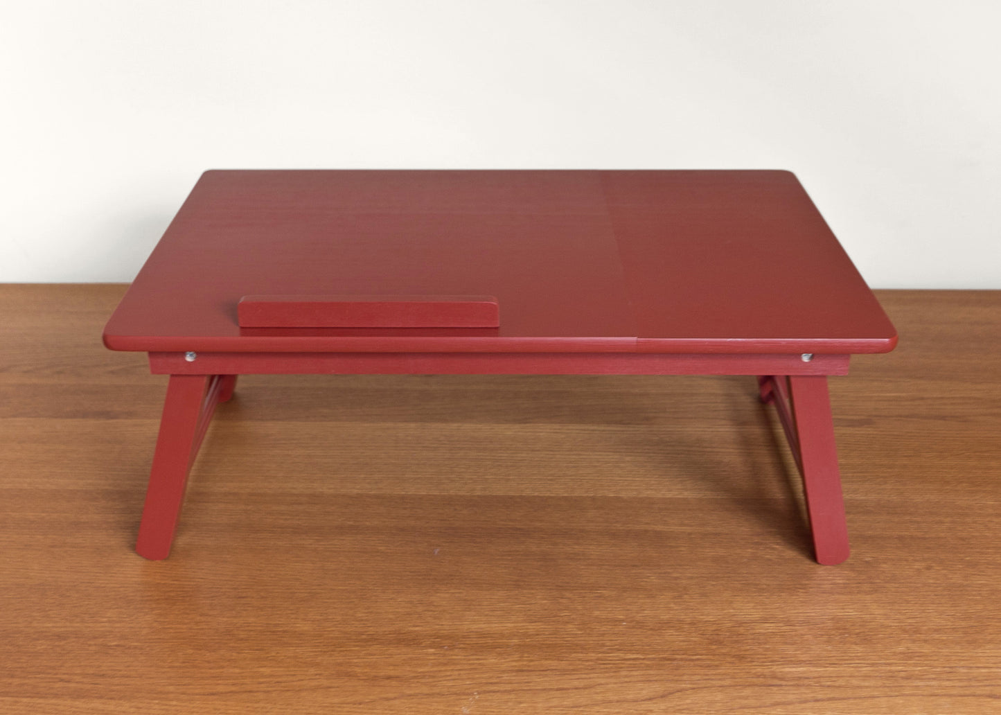 Wooden Adjustable Practice Table