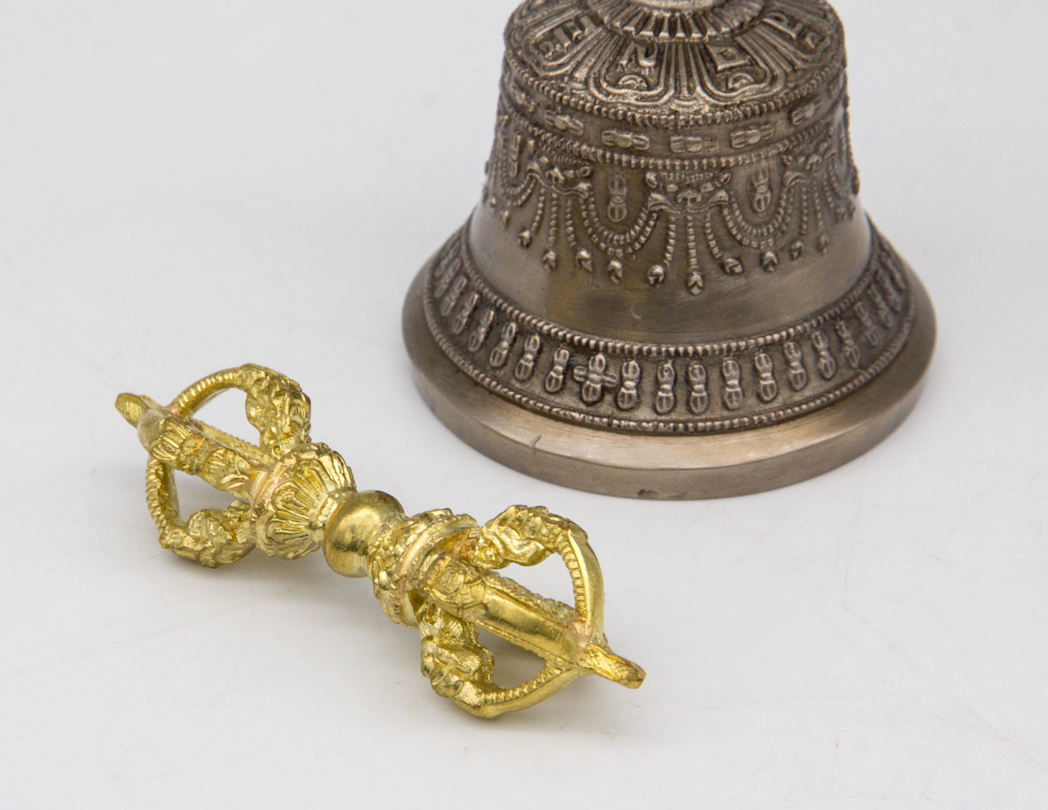 Quality Bell Rings Fine Quality Bell & Dorje with Gold Contrast I – Mini – Rinchen Shop