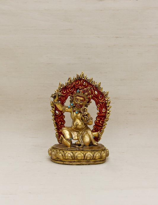 Estatua de Vajrapani con aureola de fuego II