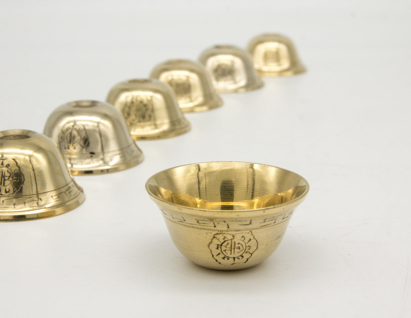 Brass-Plated Mini Offering Bowl Set – Perfect for Travelers
