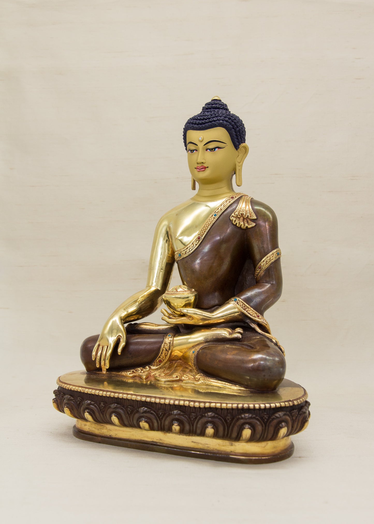 Shakyamuni-Statue X
